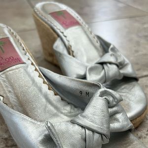 Vintage silver Lilly Pulitzer wedges